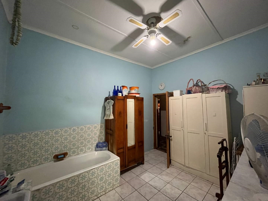 3 Bedroom Property for Sale in Kanoneiland Northern Cape